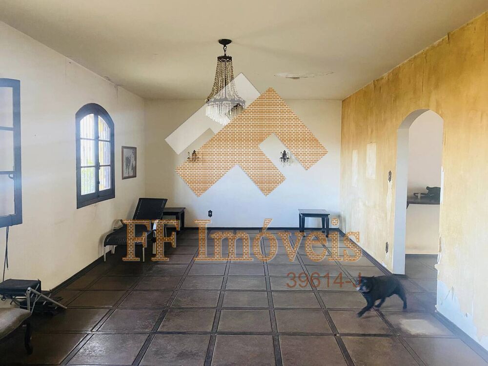 Casa, 4 quartos, 332 m² - Foto 2