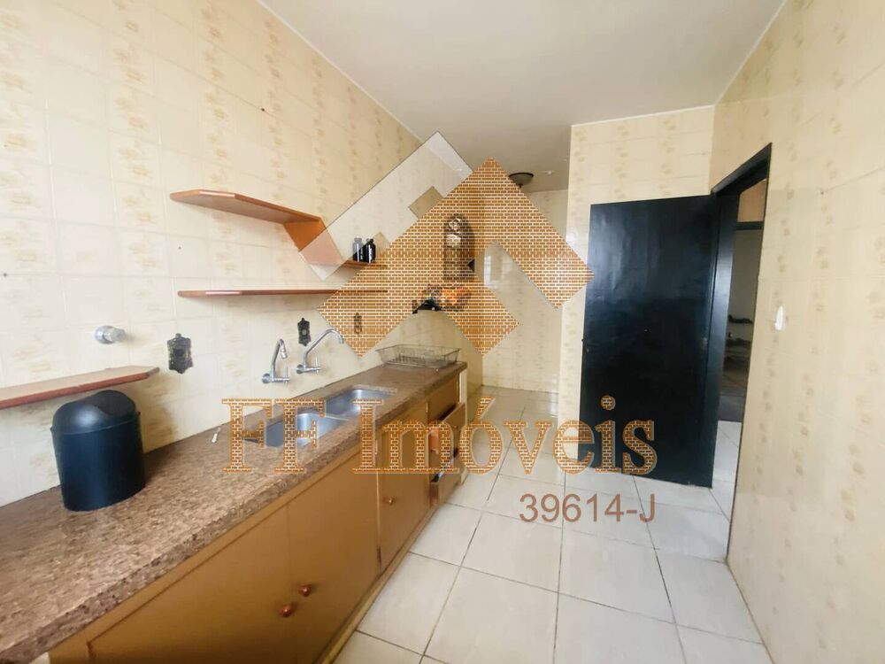 Casa, 4 quartos, 332 m² - Foto 3