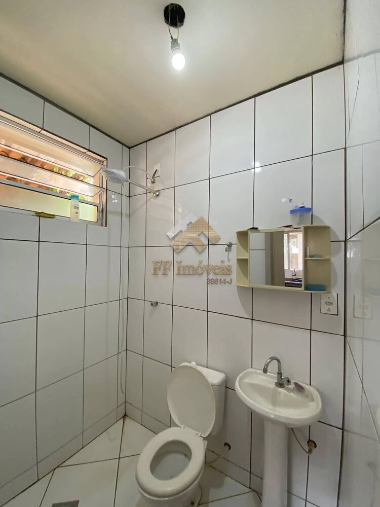 Casa à venda com 2 quartos, 200m² - Foto 6