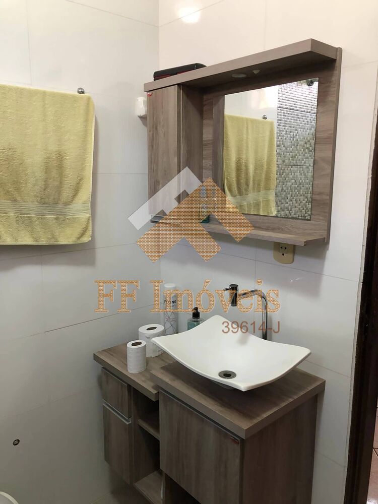 Casa, 4 quartos, 210 m² - Foto 2