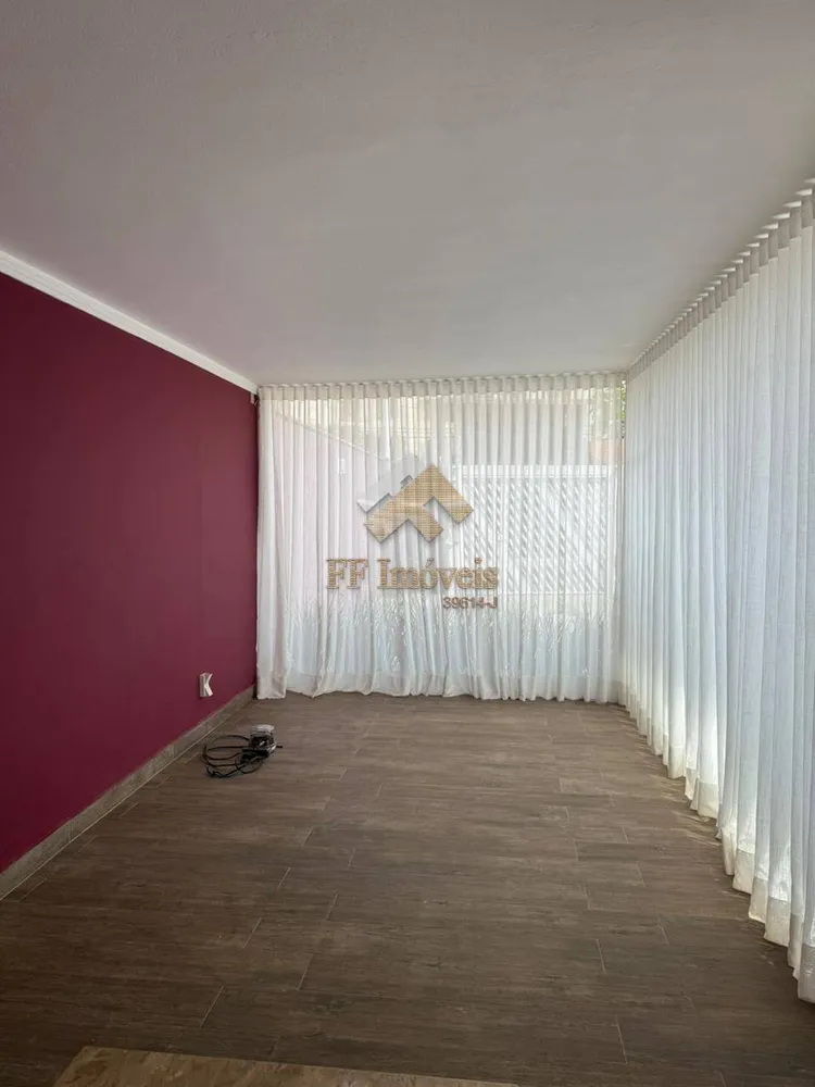 Casa, 4 quartos, 166 m² - Foto 3