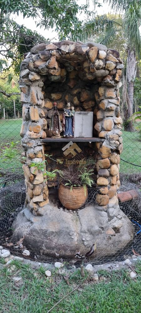 Chácara à venda com 2 quartos, 300m² - Foto 23
