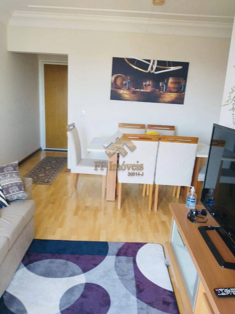 Apartamento à venda com 2 quartos, 70m² - Foto 5