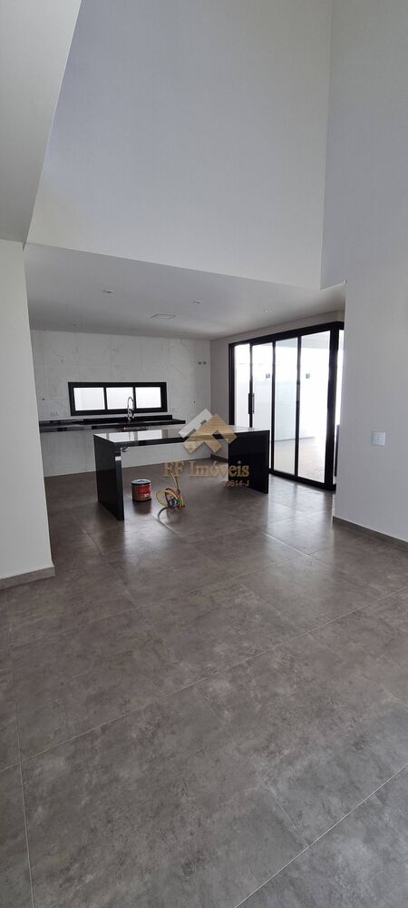 Casa, 3 quartos, 202 m² - Foto 3