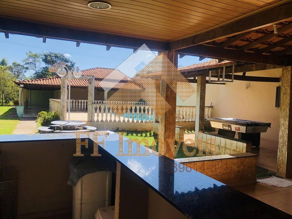 Casa à venda com 3 quartos, 1050m² - Foto 5