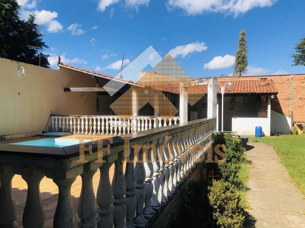 Casa à venda com 3 quartos, 1050m² - Foto 18