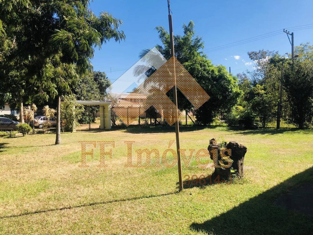 Casa à venda com 3 quartos, 1050m² - Foto 6