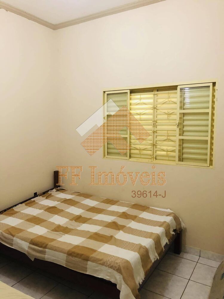 Casa à venda com 3 quartos, 1050m² - Foto 17