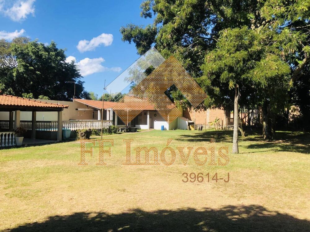 Casa à venda com 3 quartos, 1050m² - Foto 15