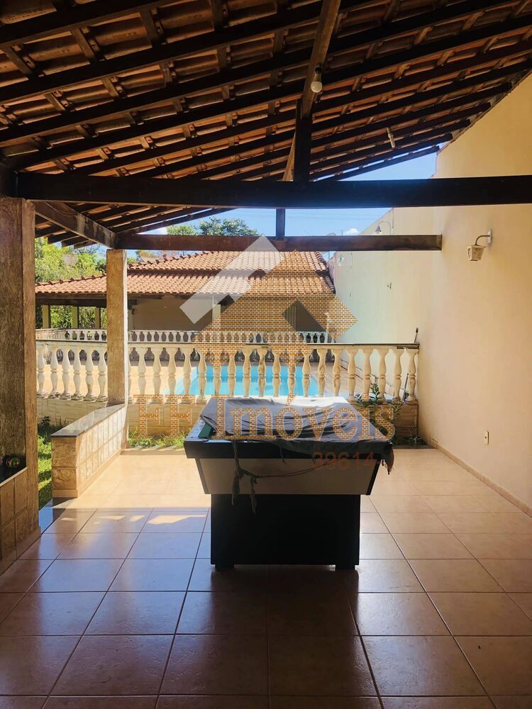 Casa à venda com 3 quartos, 1050m² - Foto 20