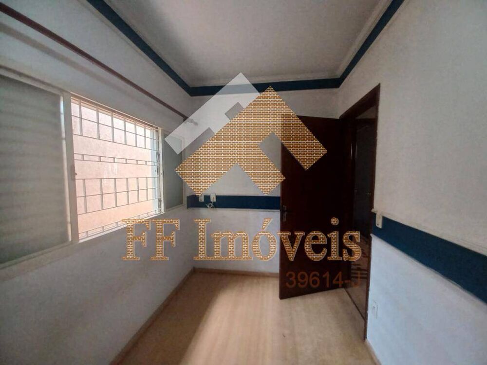 Casa, 3 quartos, 203 m² - Foto 2