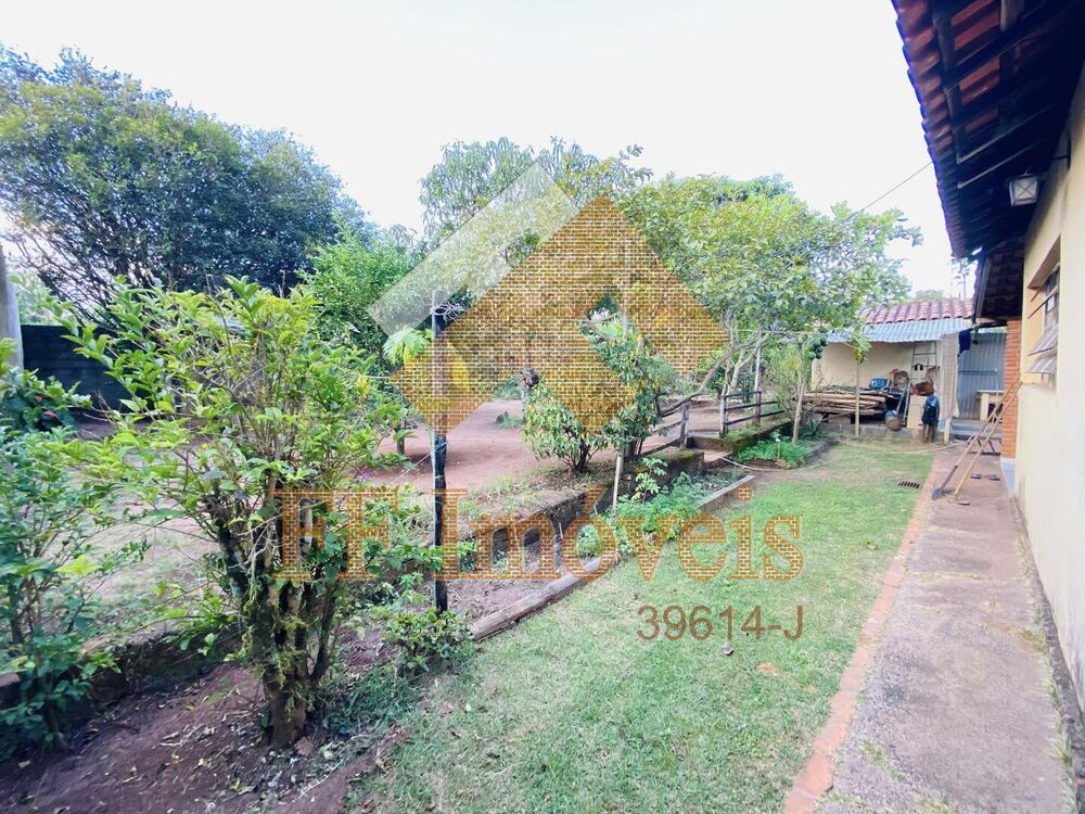 Casa à venda com 2 quartos, 90m² - Foto 3