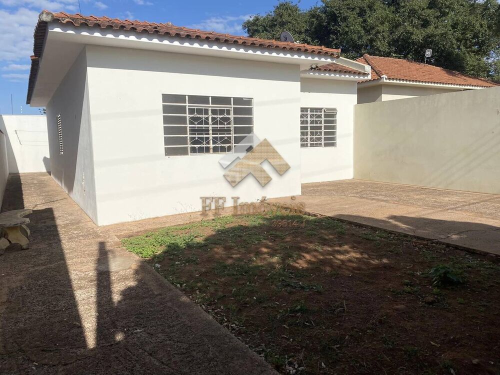 Casa à venda com 2 quartos, 202m² - Foto 4