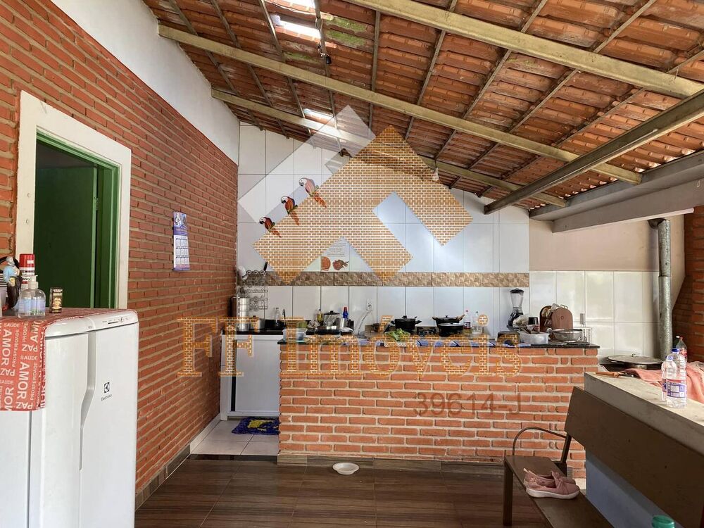 Casa, 2 quartos, 200 m² - Foto 2