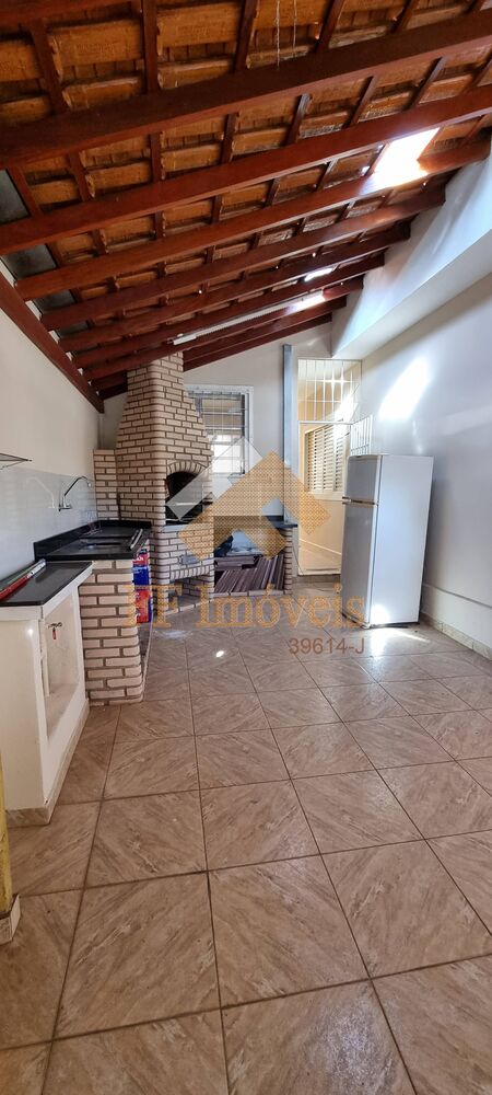Casa, 3 quartos, 134 m² - Foto 1