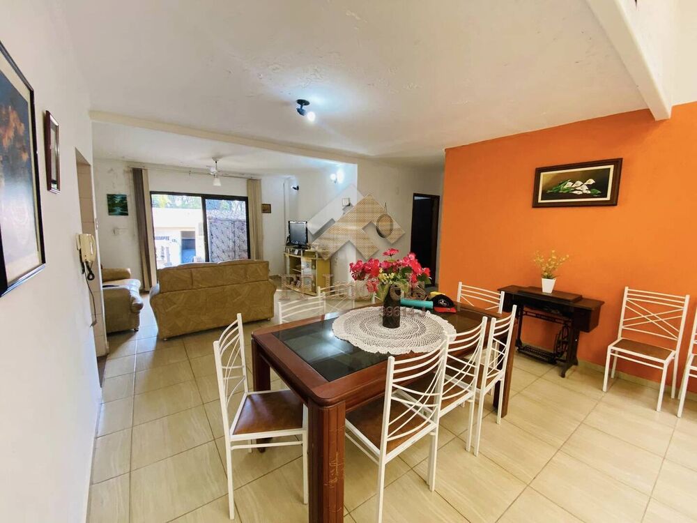 Casa, 4 quartos, 234 m² - Foto 2