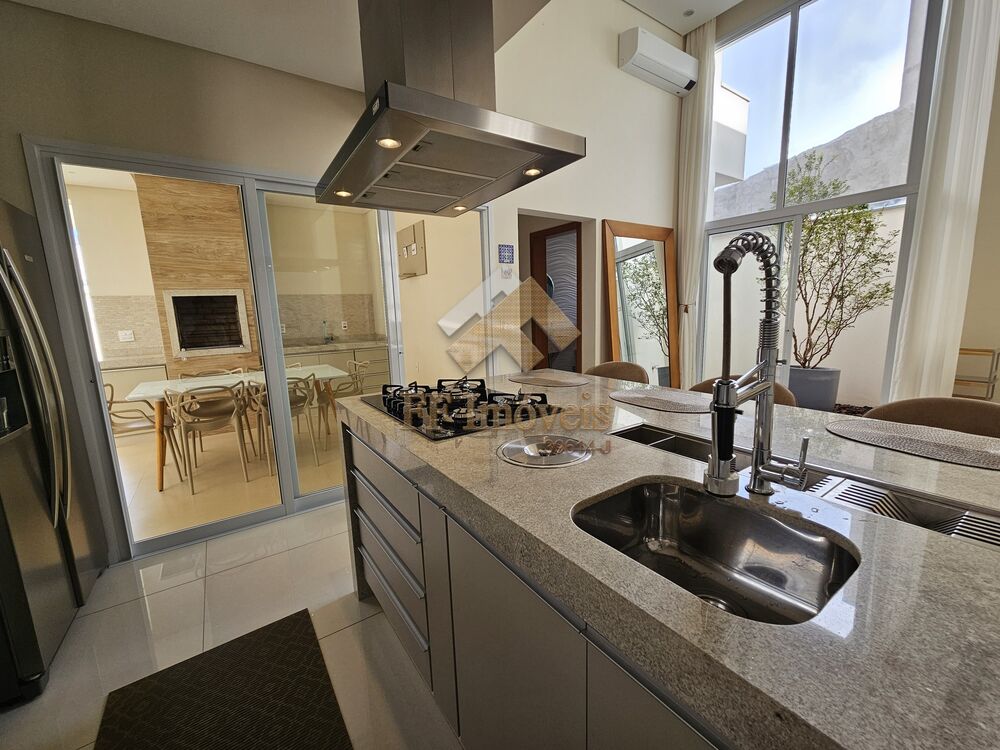 Casa, 3 quartos, 175 m² - Foto 2