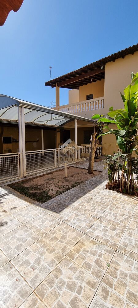 Casa, 3 quartos, 315 m² - Foto 3