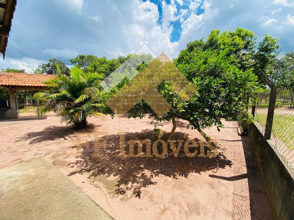 Casa, 2 quartos, 180 m² - Foto 1