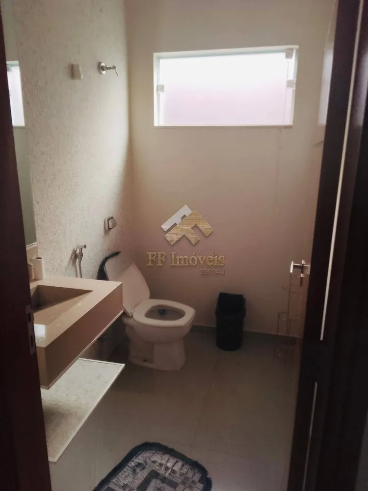 Casa, 3 quartos, 182 m² - Foto 2
