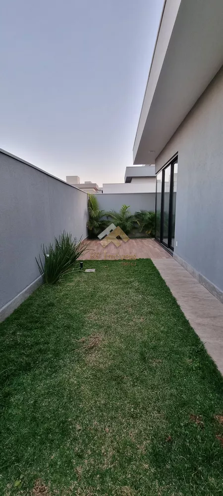 Casa à venda com 3 quartos, 172m² - Foto 4