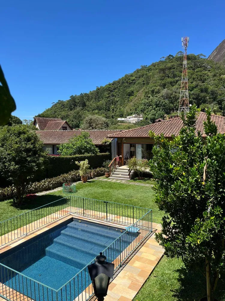 Casa, 3 quartos, 221 m² - Foto 28