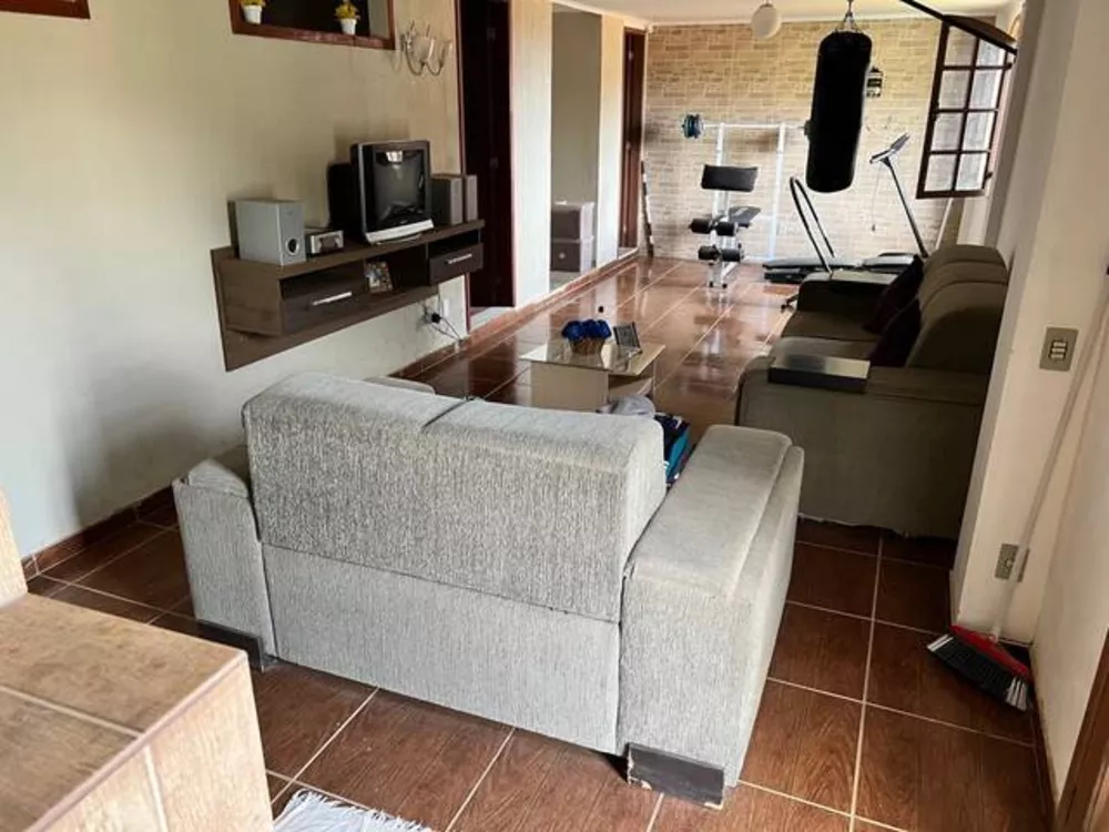 Casa à venda com 5 quartos, 400m² - Foto 3