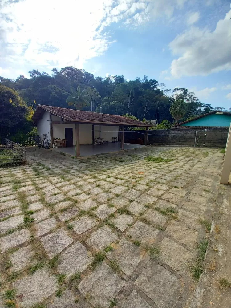 Casa à venda com 4 quartos, 2400m² - Foto 6