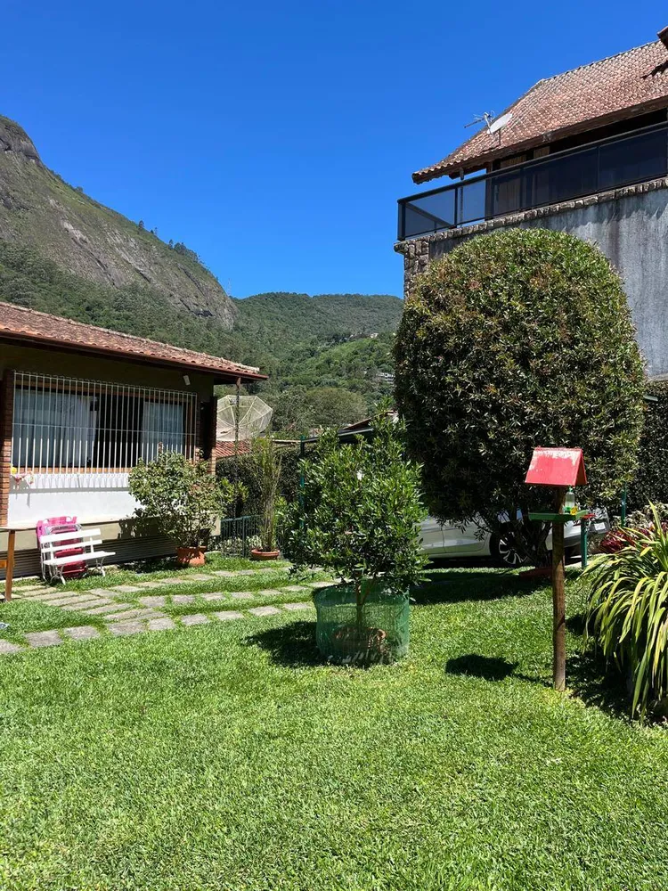 Casa, 3 quartos, 221 m² - Foto 3