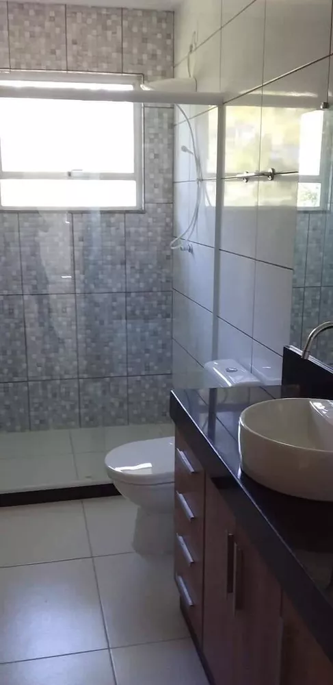 Apartamento à venda com 3 quartos, 140m² - Foto 2