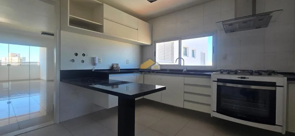 Apartamento, 3 quartos, 142 m² - Foto 2