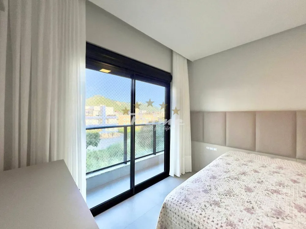 Cobertura, 3 quartos, 167 m² - Foto 2