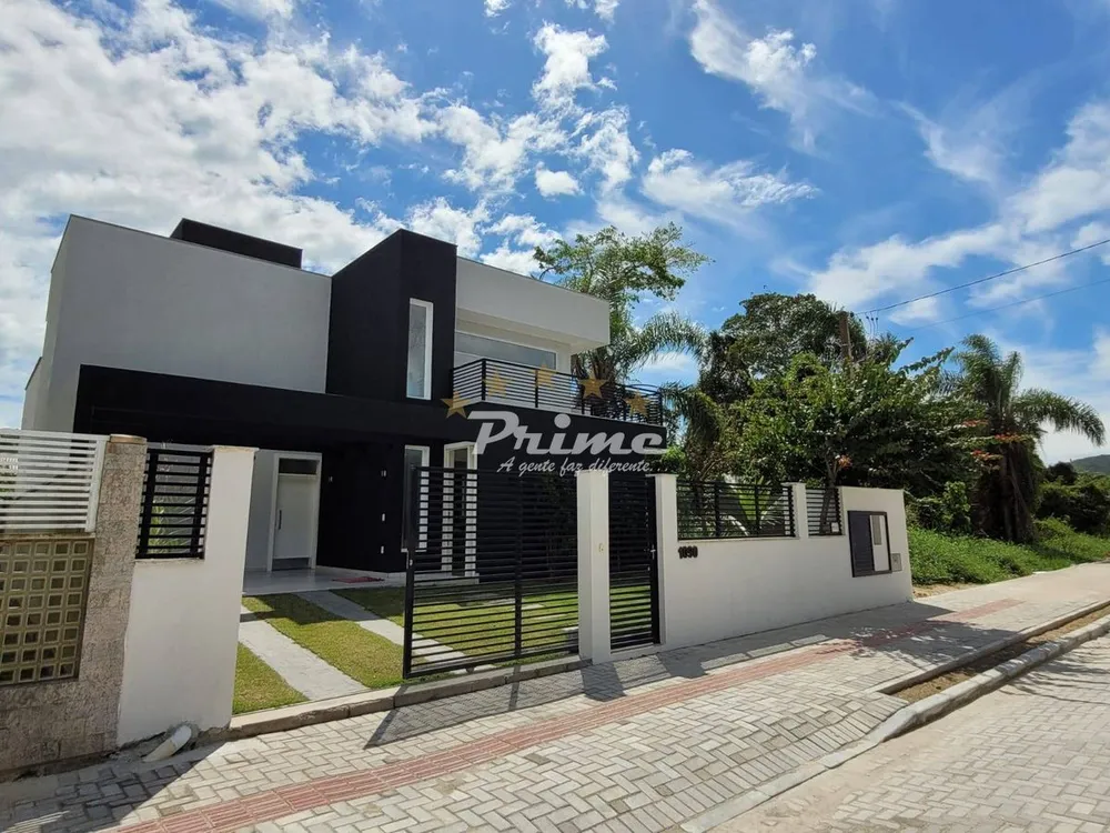 Casa, 2 quartos, 174 m² - Foto 1