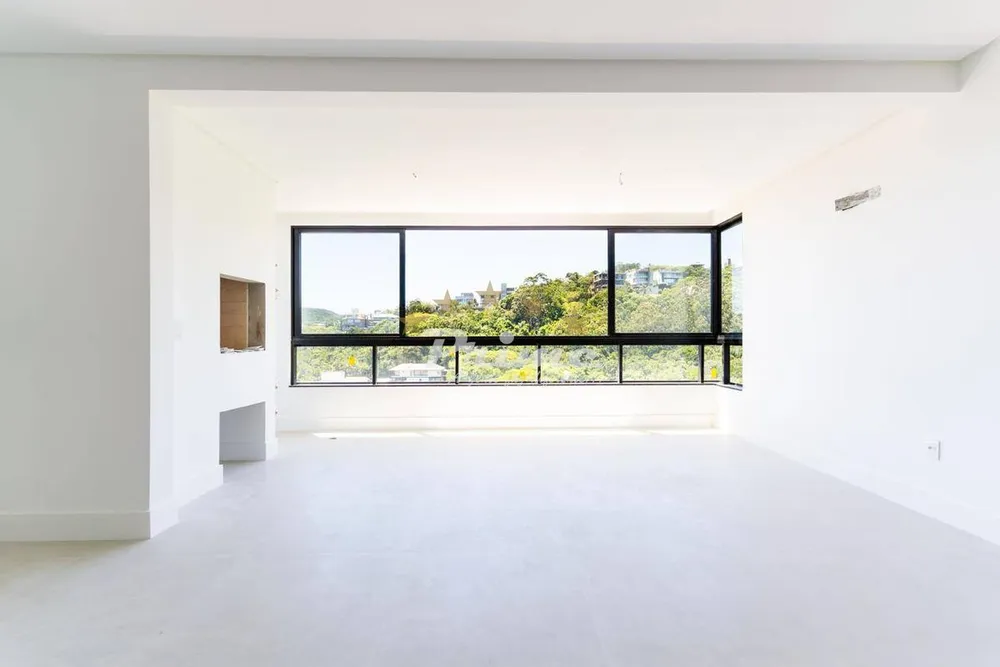 Cobertura, 3 quartos, 300 m² - Foto 2