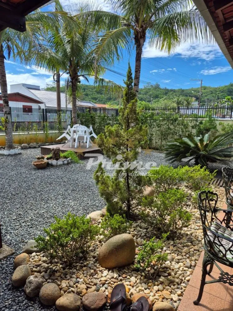 Casa, 3 quartos, 130 m² - Foto 1