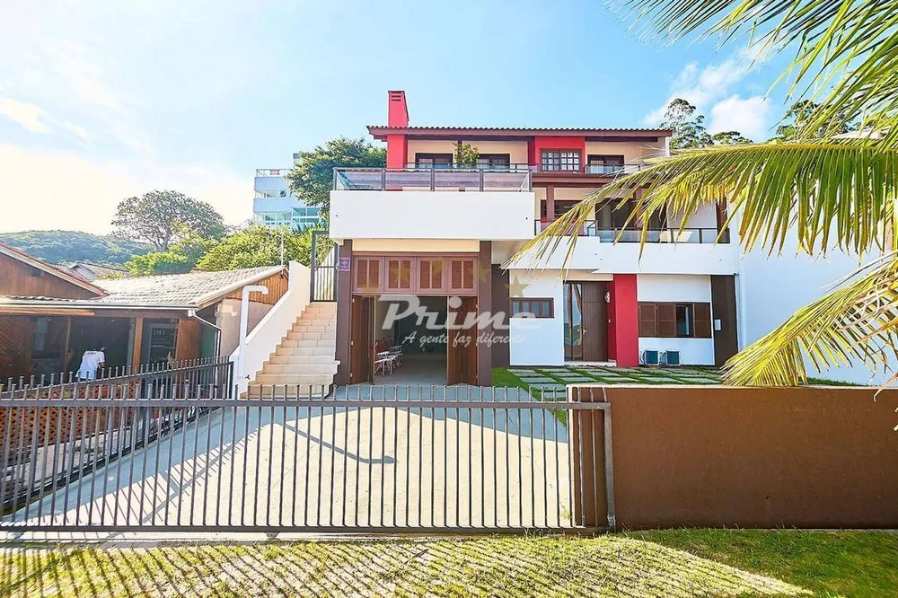 Casa, 6 quartos, 432 m² - Foto 1
