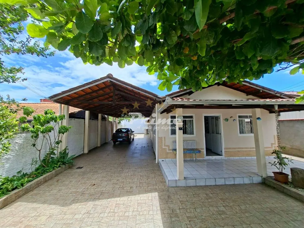 Casa, 4 quartos, 14000 m² - Foto 1