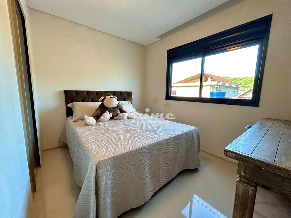 Casa, 3 quartos, 200 m² - Foto 8