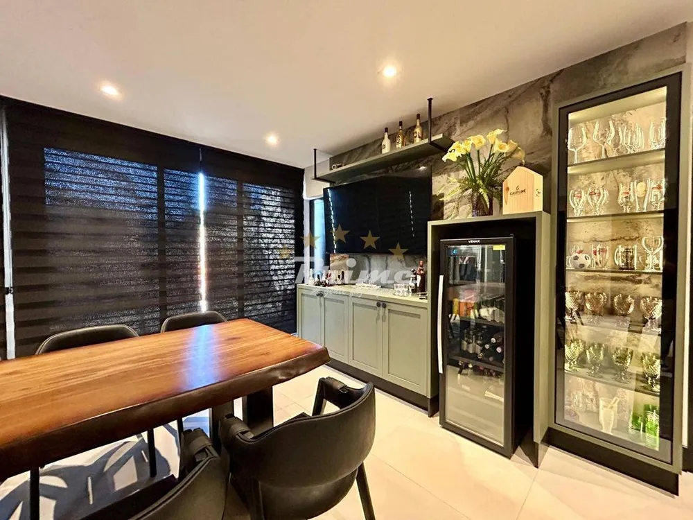 Casa, 3 quartos, 200 m² - Foto 6