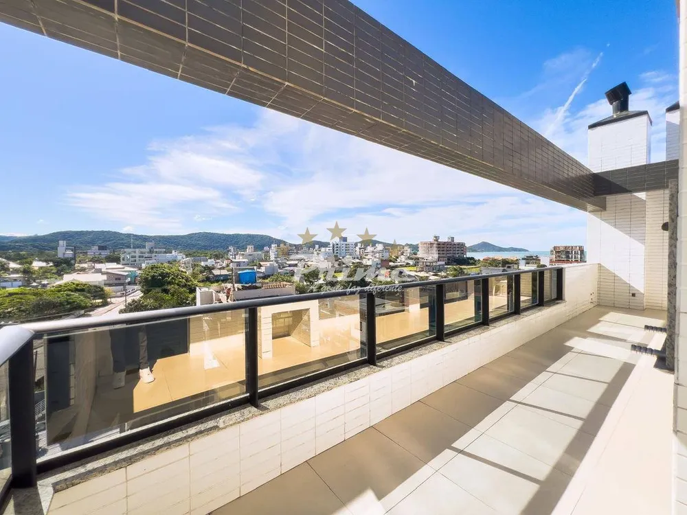 Apartamento, 3 quartos, 145 m² - Foto 1