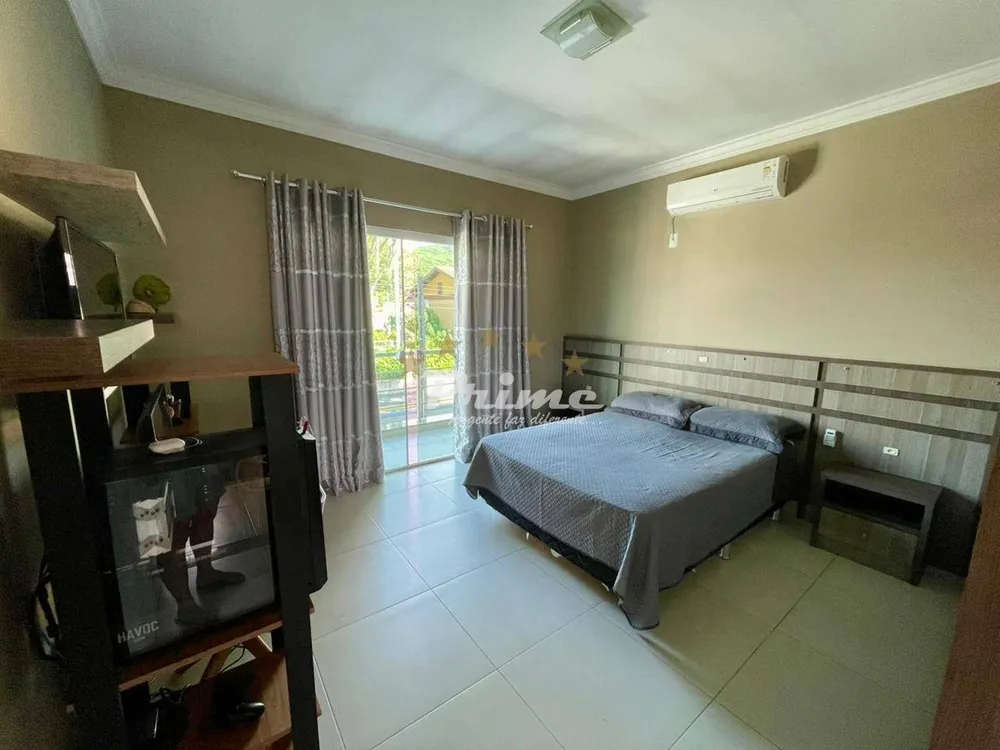 Casa, 4 quartos, 216 m² - Foto 4
