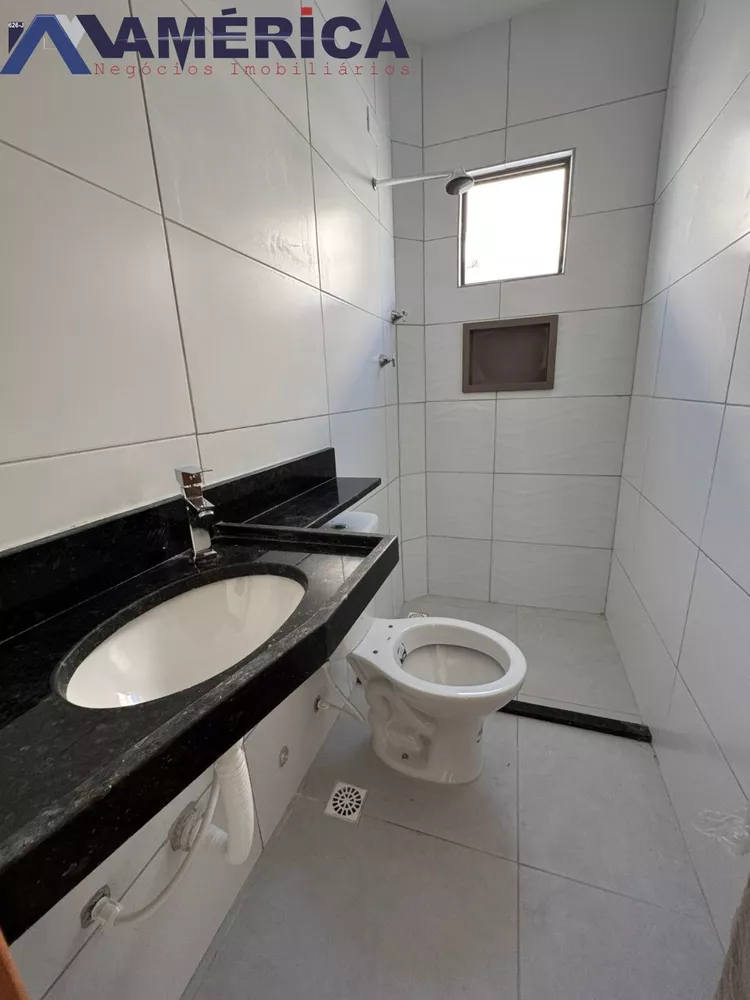 Casa à venda com 2 quartos, 58m² - Foto 7