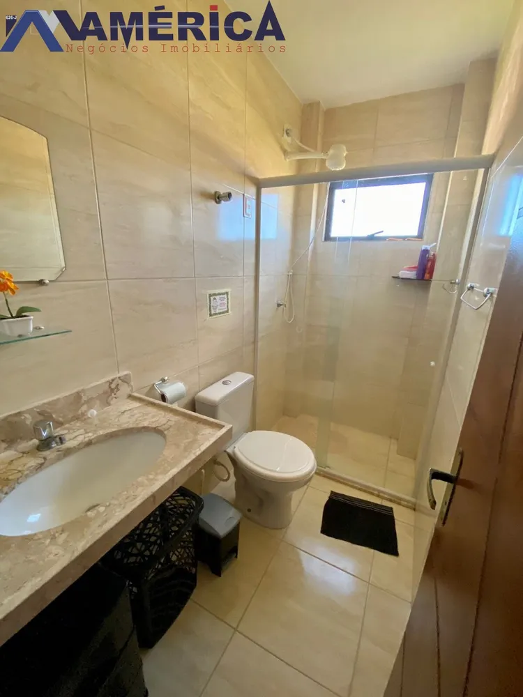 Casa, 7 quartos, 248 m² - Foto 3