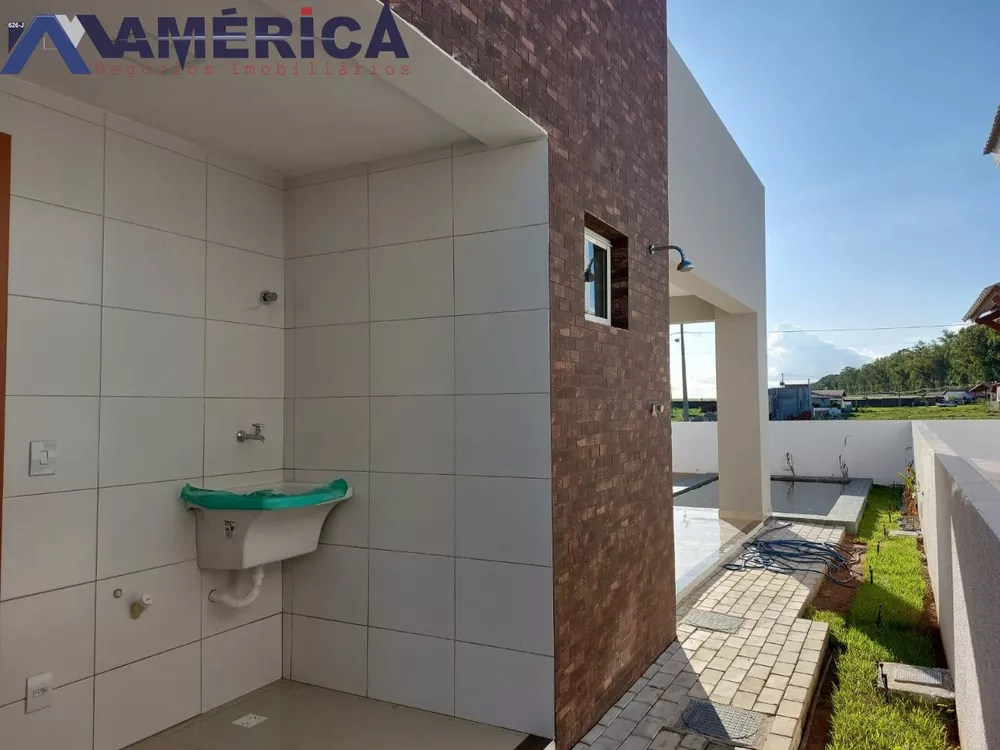 Casa à venda com 3 quartos, 300m² - Foto 7