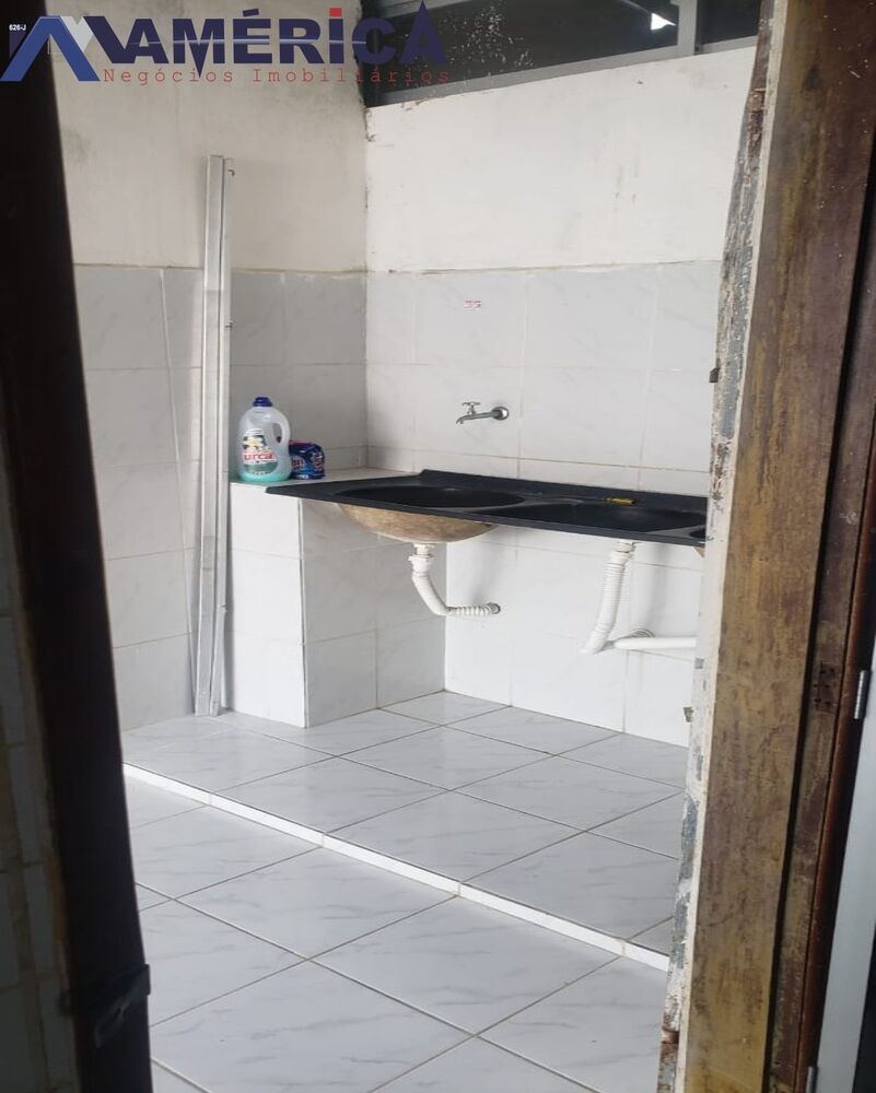 Casa à venda com 2 quartos, 110m² - Foto 8