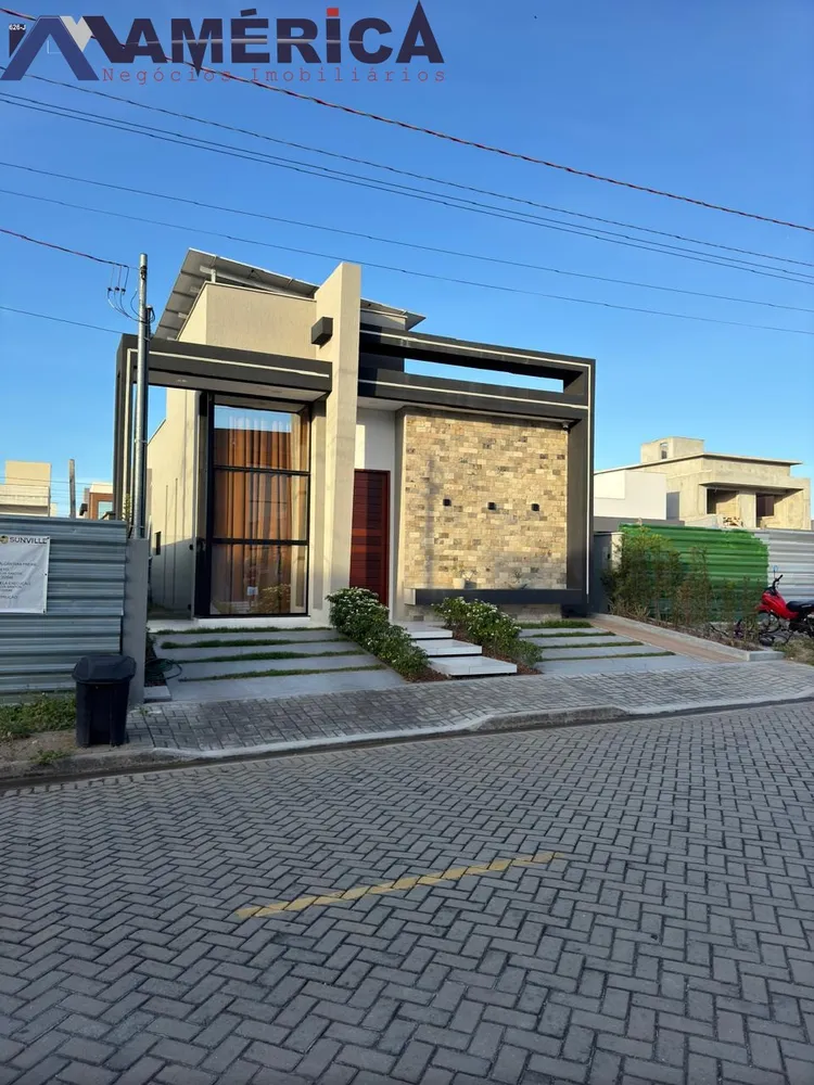 Casa, 3 quartos, 98 m² - Foto 2