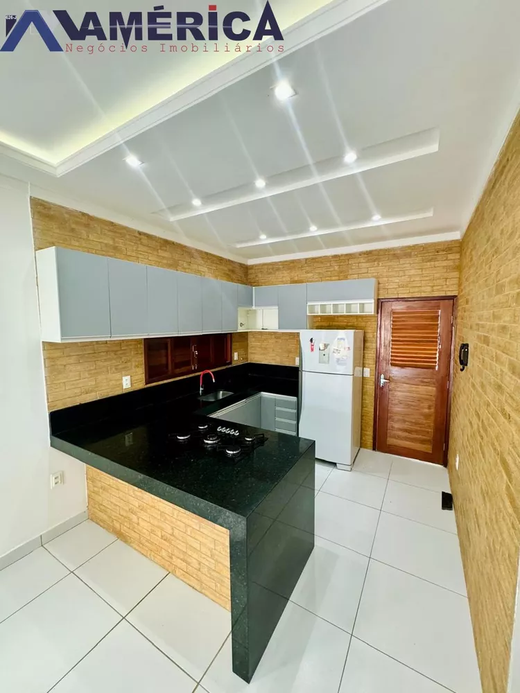 Casa à venda com 3 quartos, 109m² - Foto 7