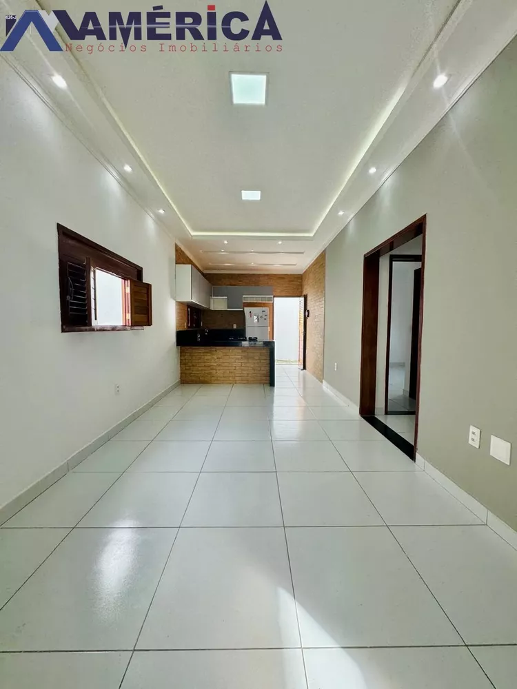 Casa à venda com 3 quartos, 109m² - Foto 6