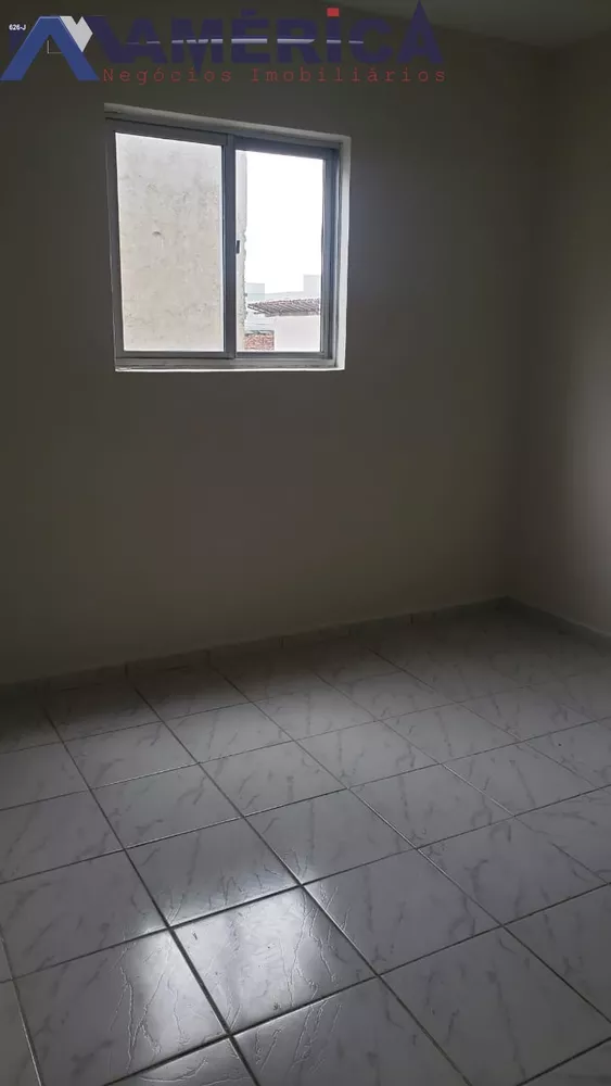 Apartamento à venda com 2 quartos, 58m² - Foto 4