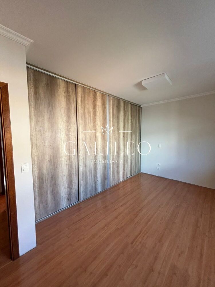 Casa à venda e aluguel com 3 quartos, 336m² - Foto 10